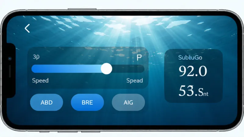 SublueGo App多档位速度控制界面示意图,手机屏幕显示蓝色渐变的速度滑块和档位按钮,旁边有深度数值显示面板,背景是清澈的水下场景,阳光穿透水面形成光束,画面风格清爽科技感,布局简洁明了,文字标签清晰,画质干净无多余元素